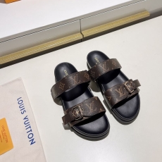 Louis Vuitton Slippers